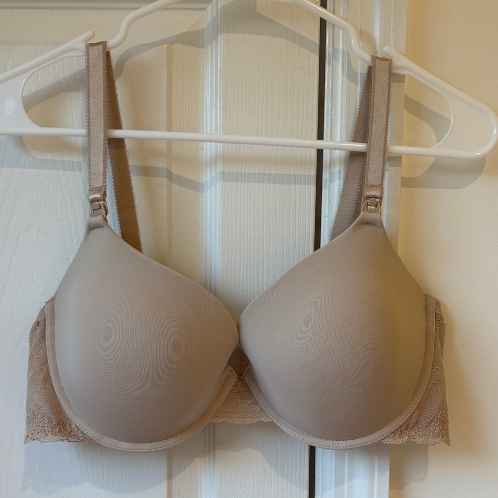 Motherhood maternity nursing bra Seamless Nude T-Shirt Bra with Lace Sides